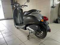 Honda scoopy (хонда скупі)