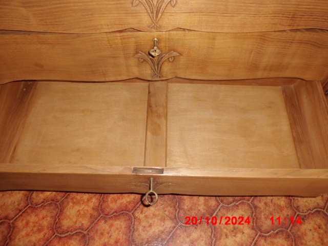 comoda  restaurada da olaio