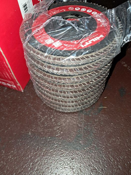 Hilti Wypukła tarcza listkowa AF-D SPX