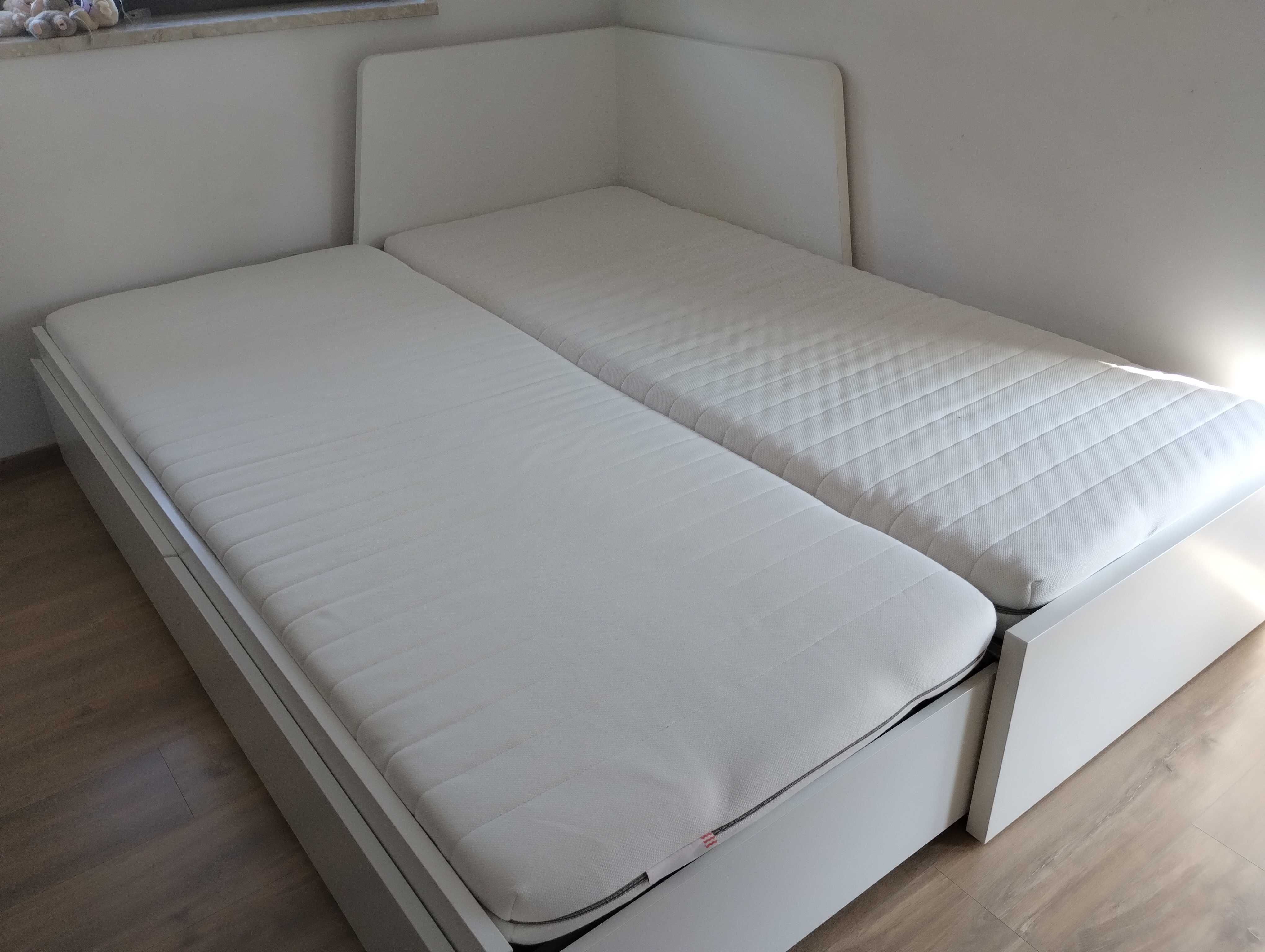 Łóżko ikea z materacem