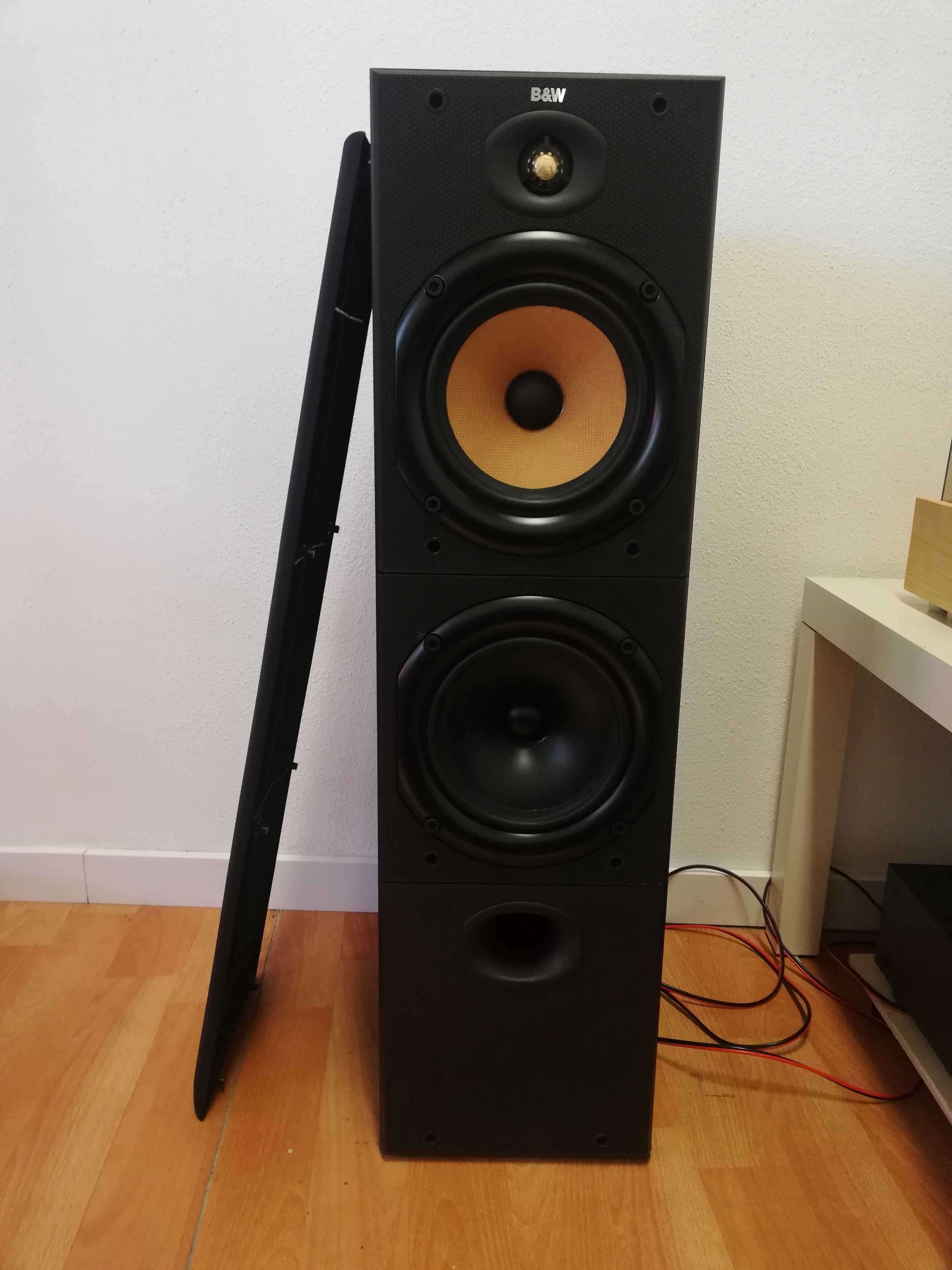 Vendo Colunas B&W DM 603  (ler descrição abaixo)