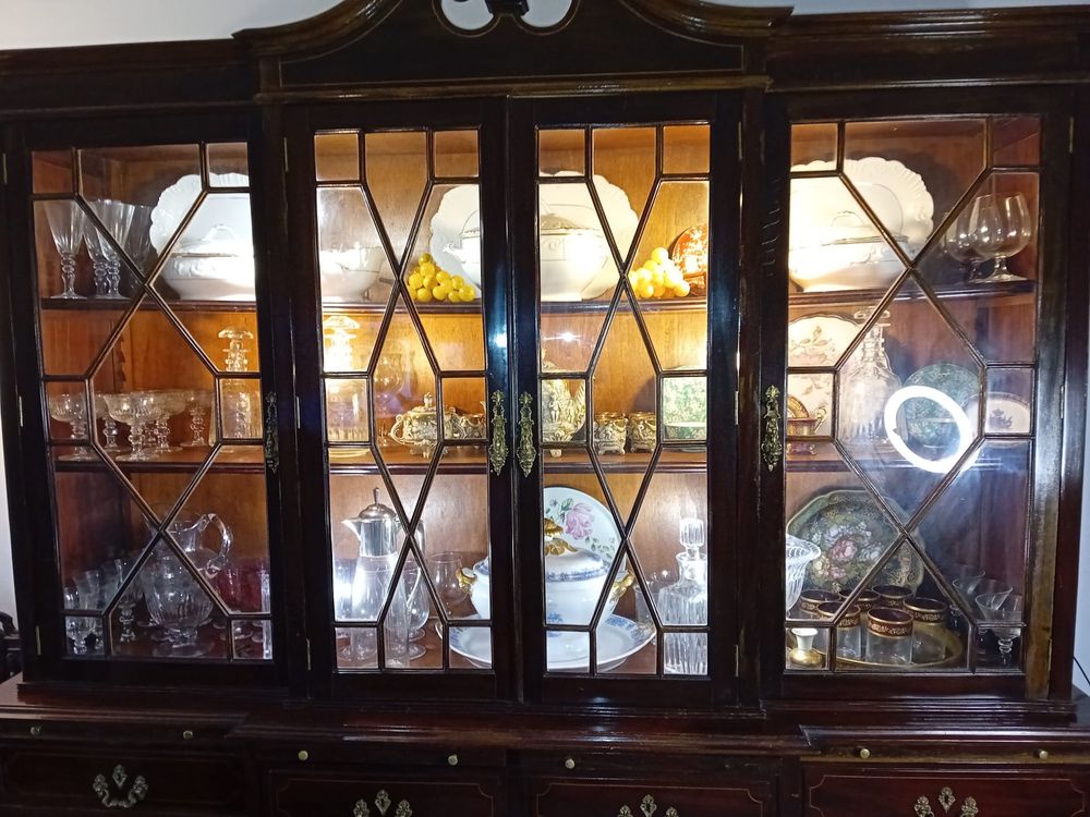 Movel grande de sala