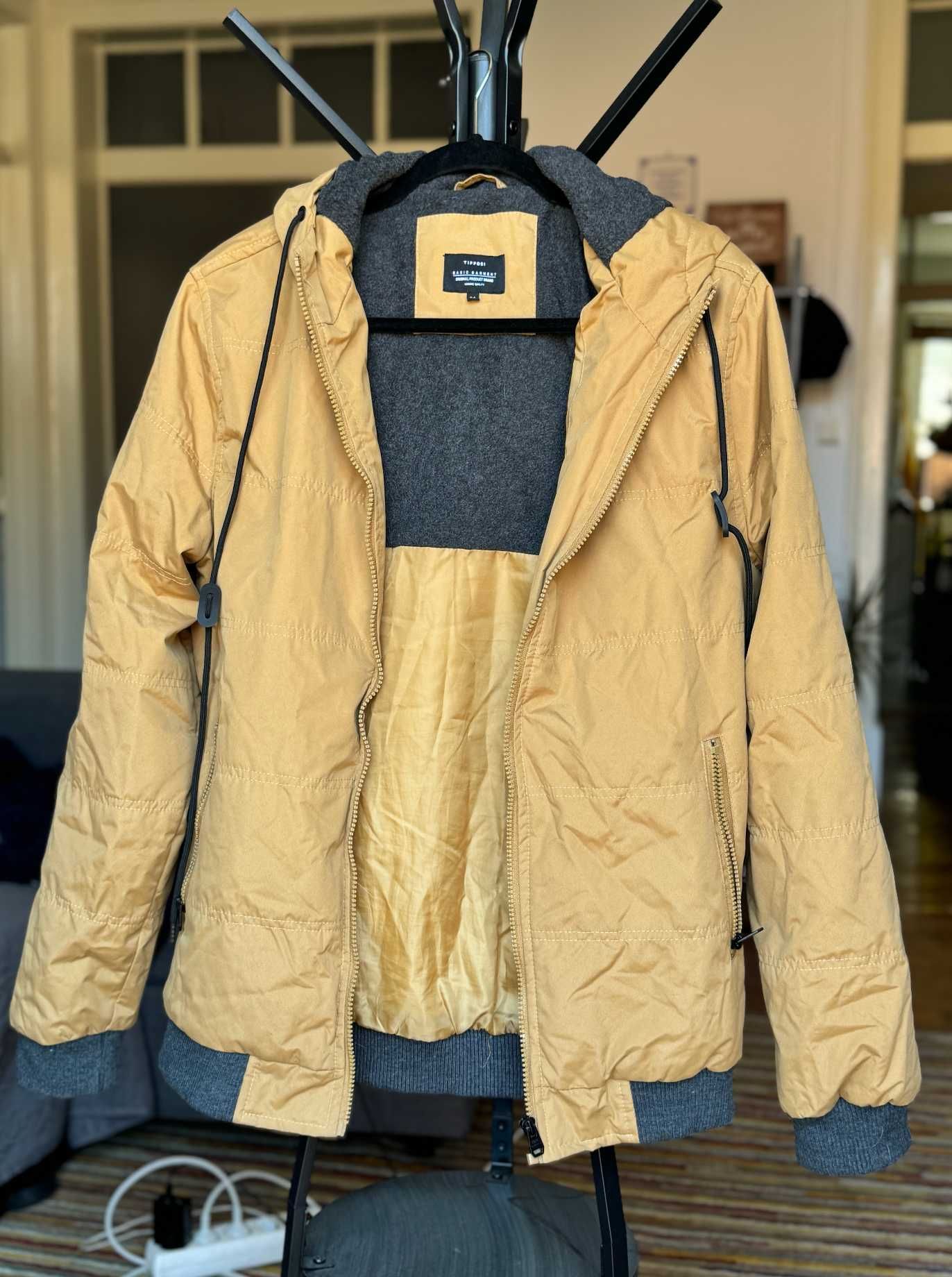 Roupa e calçado VARIADO