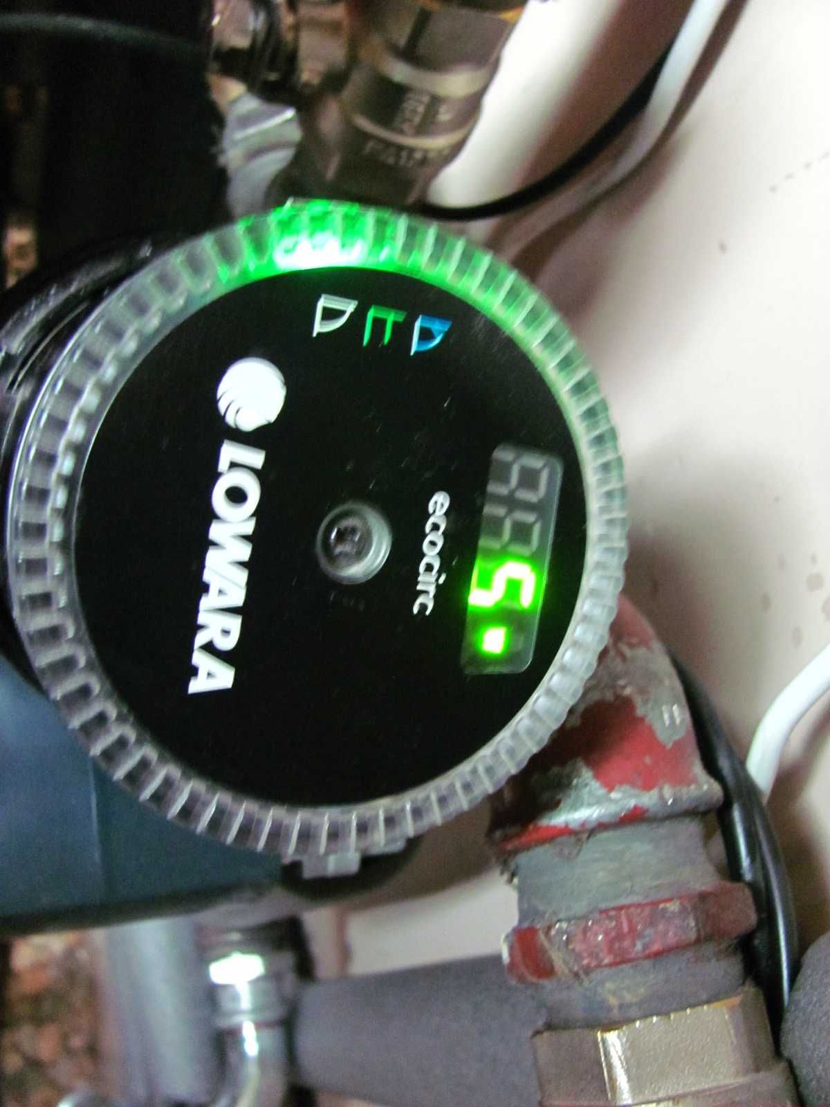 Cyfrowa elektroniczna pompa obiegowa do instalacji C.O. LOWARA