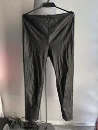 Czarne skórzane spodnie legginsy rozmiar XL  Sinsay