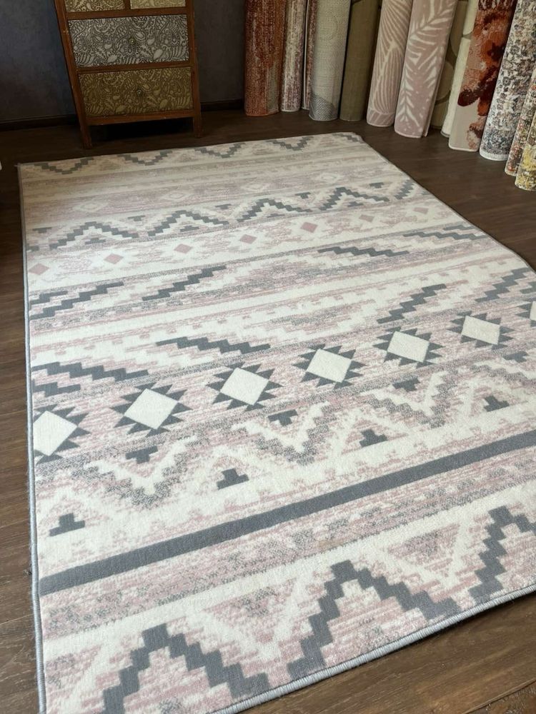 Килими по 1500грн