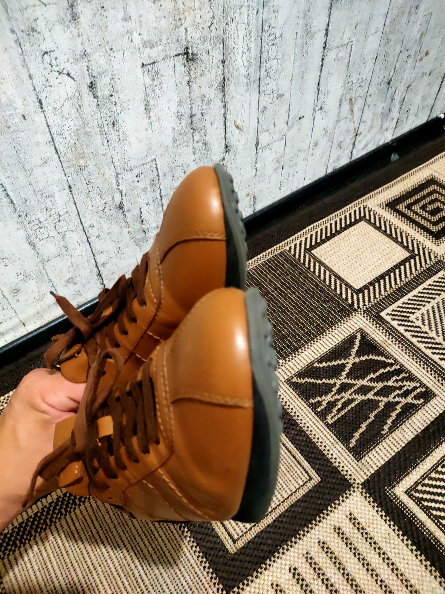 Мужские коричневые кожаные кроссовки TOD'S