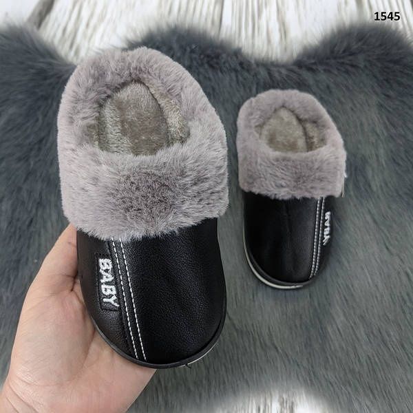 Розпродаж капці на резинці тапочки дитячі тапки в садочок тапки теплі