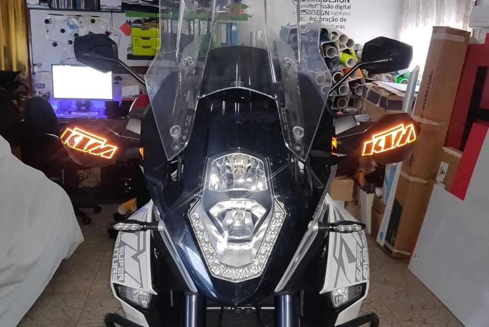 KTM Super Adventure Autocolantes e personalizações motas e malas