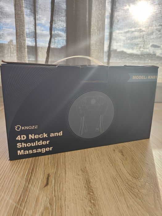 Масажер для шиї KNOZE з підігрівом, бездротовий, для глибокого масажу