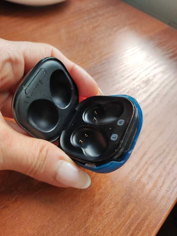 etui oryginalna baza ładowarka do słuchawek Samsung Galaxy SM R180