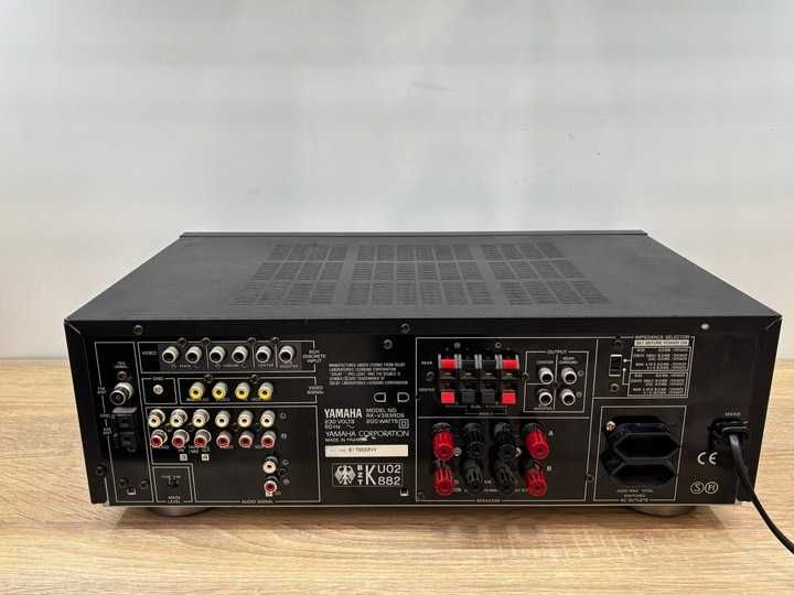 Amplituner Yamaha RX-V393RDS
