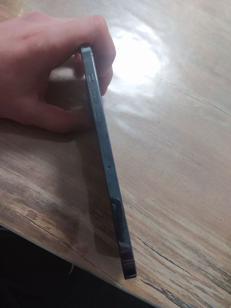 Продам айфон 12 про макс 128 gb
