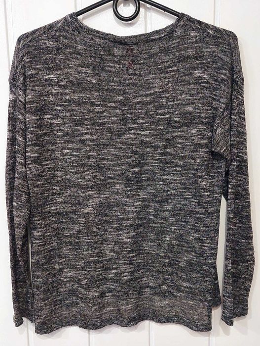 Grafitowa Bluzka Damska z Długimi Rękawami Marki Divided Rozmiar S