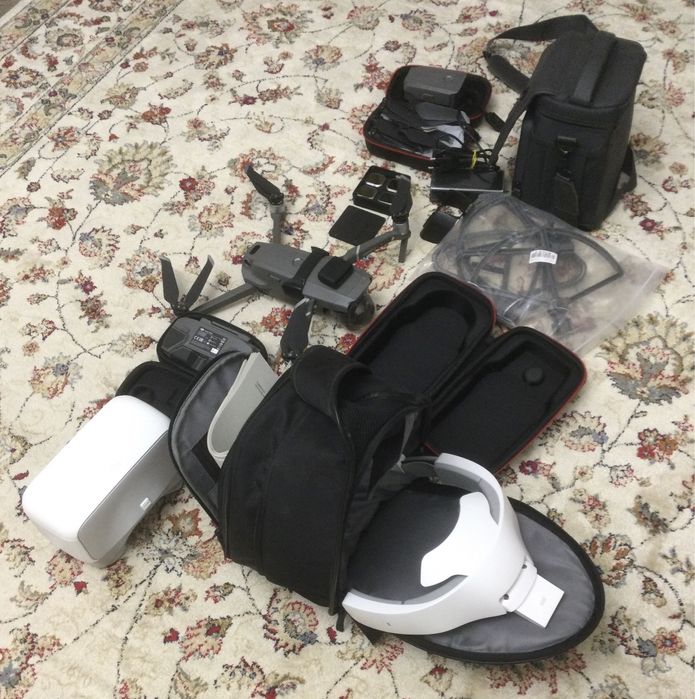 Квадрокоптер DJI Mavic 2 pro, FPV окуляри DJI Goggles White