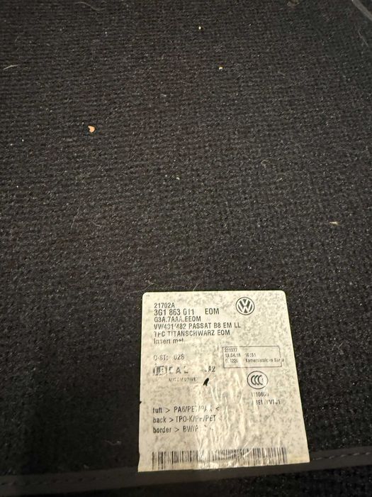 Dywaniki oryginalne do Volkswagena Passata B8.