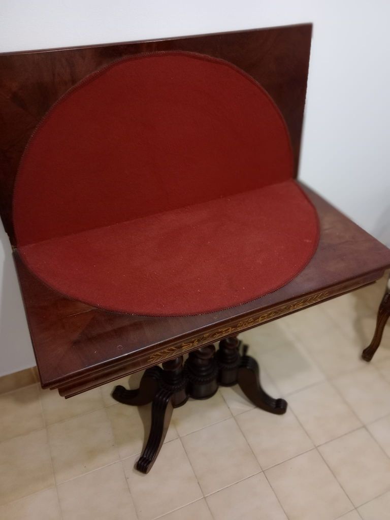 Mesa de Jogo Tipo Império