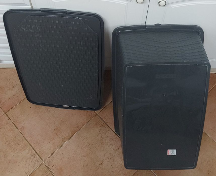 CAIXA DE 40 LT , EM PVC , MULTIFUNÇÕES.