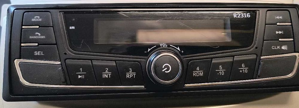 Radio samochodowe 1 DIN - USB, BLUETOOTH, obsługa MP3 i FLAC moc 4x65W