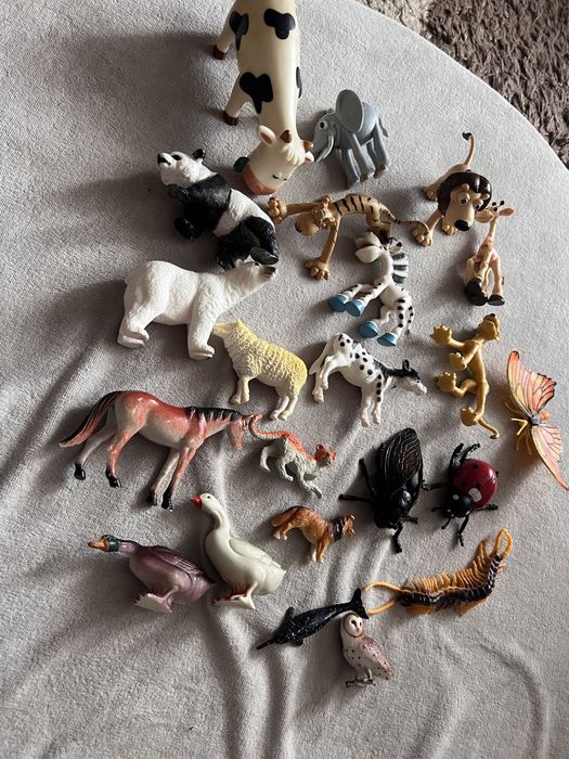 ЦІНА ЗА ВСЕ, фігурки тварин, комахи