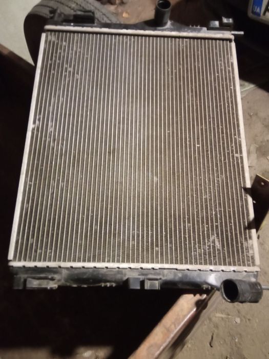 Радіатор Рено логан