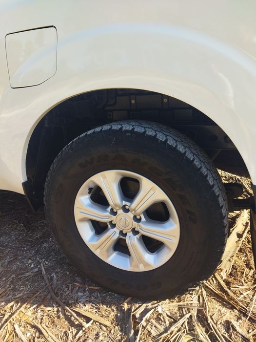 Nissan Navara d23