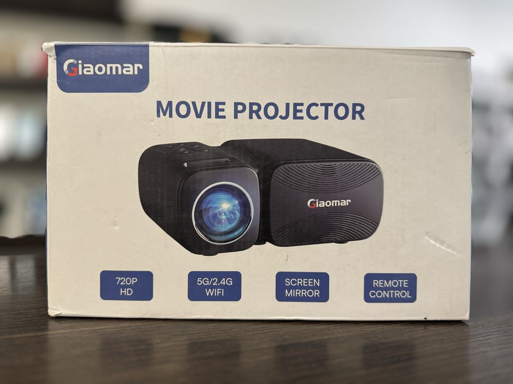 PROJEKTOR Movie Projector GIAOMAR C11 POznań Długa 14