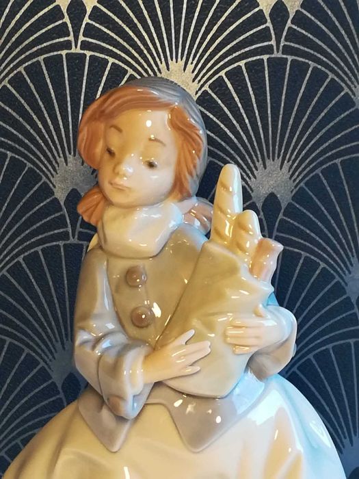 Lladro Figurka Dziewczynka.  Rarytas. Prezent.