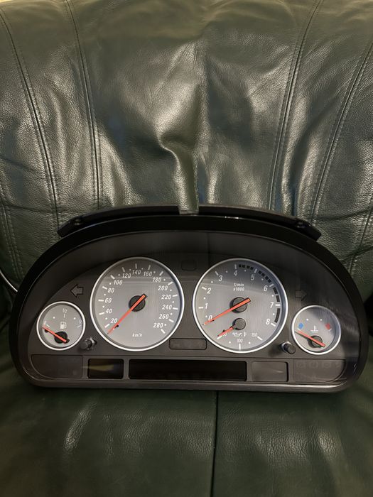 Приборка BMW 4.8IS 4.6IS E53 E39 E38 M5 приборна панель M62 N62 M54