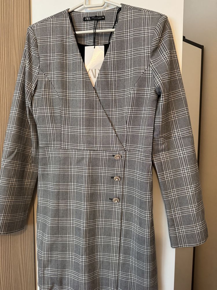 Sukienka zara elegancka zara do pracy xs