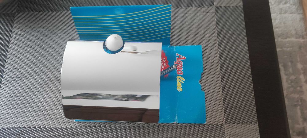 Nowy uchwyt na papier toaletowy Aqualine model 355