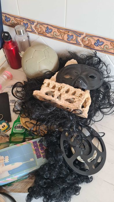 Lote de Antiguidades Velharias e Várias Peças Coleção