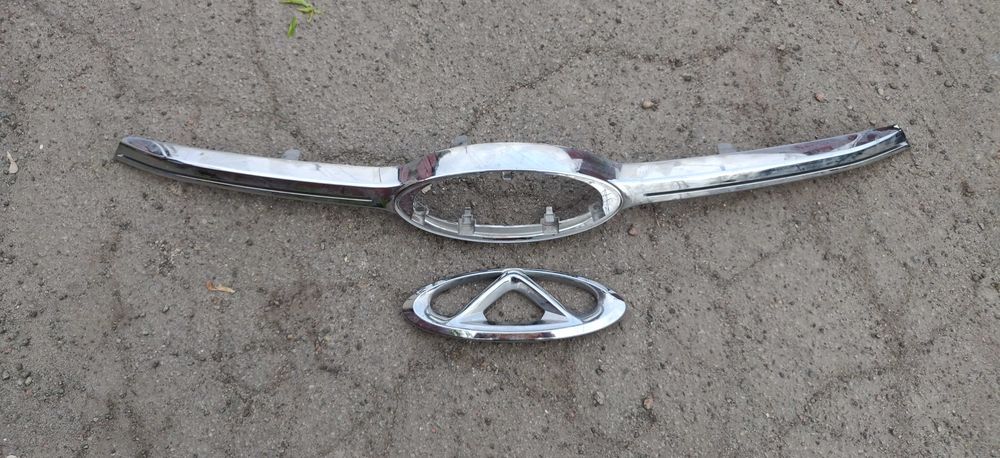 Молдинг решетки радиатора CHERY TIGGO 4