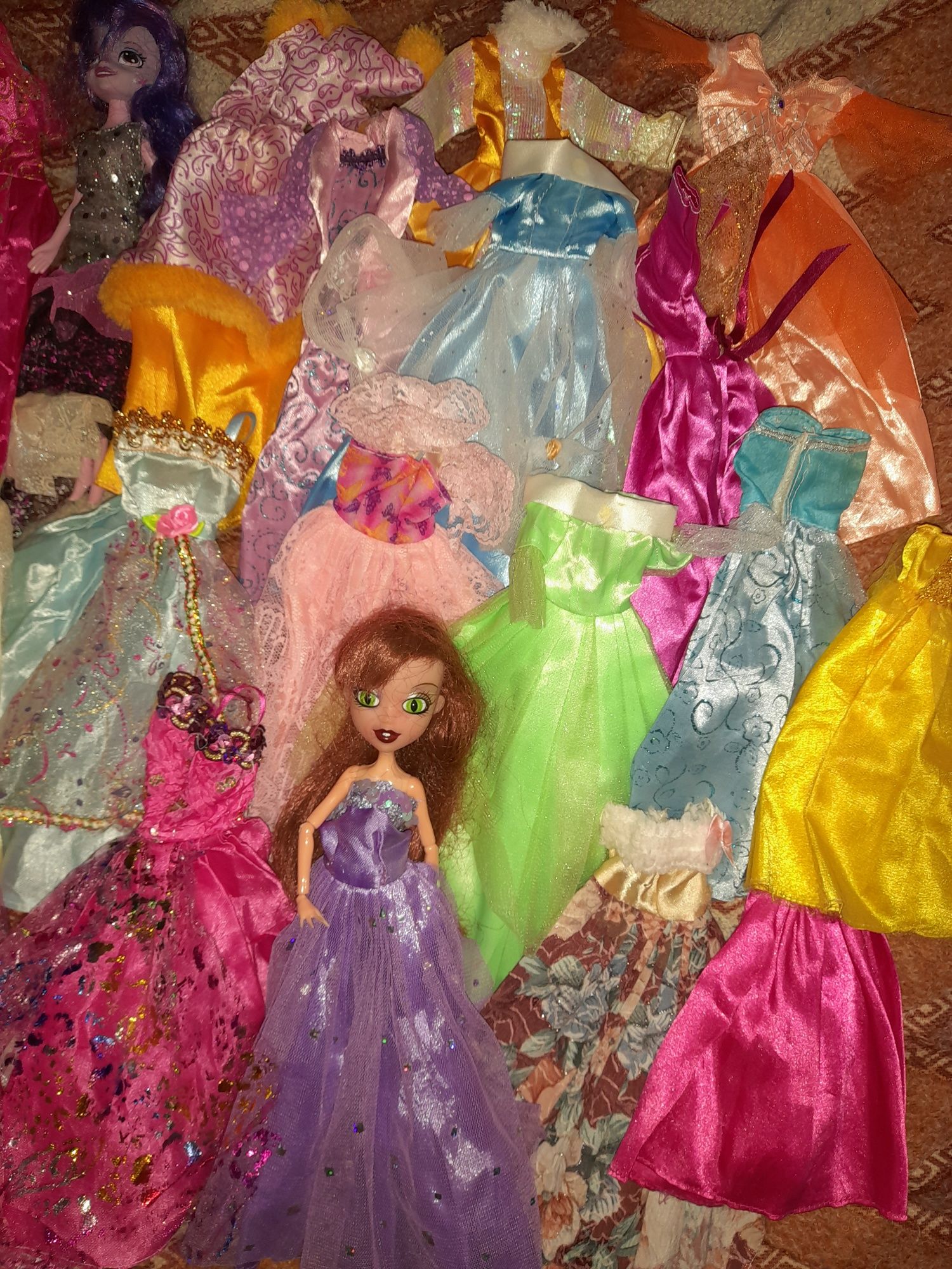 Платья сукні для ляльок куклы