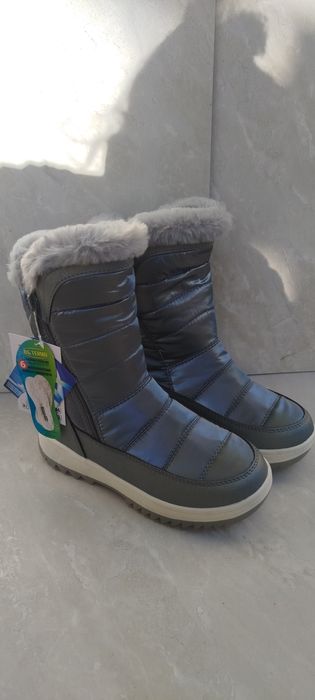 Зимние сапожки для девочки 33 размер