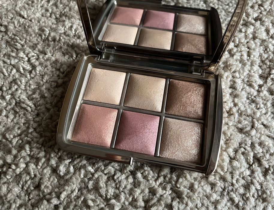 Hourglass Ambient Lighting Edit Unlocked paleta do twarzy róż bronzer