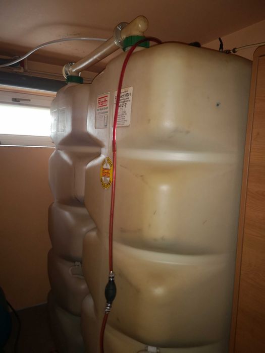 Zbiorniki na olej opałowy 2 szt. po 1000 litrów