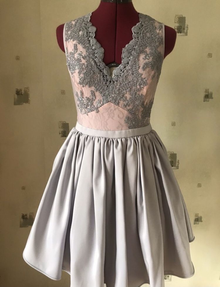 Lou piekna balowa stydniowkowa suknia sukienka pudrowo rozowa z szarym