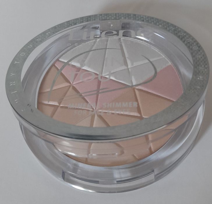 Lirene Shiny Touch,mineralny rozświetlacz do twarzy, 9 g
Lirene Shiny