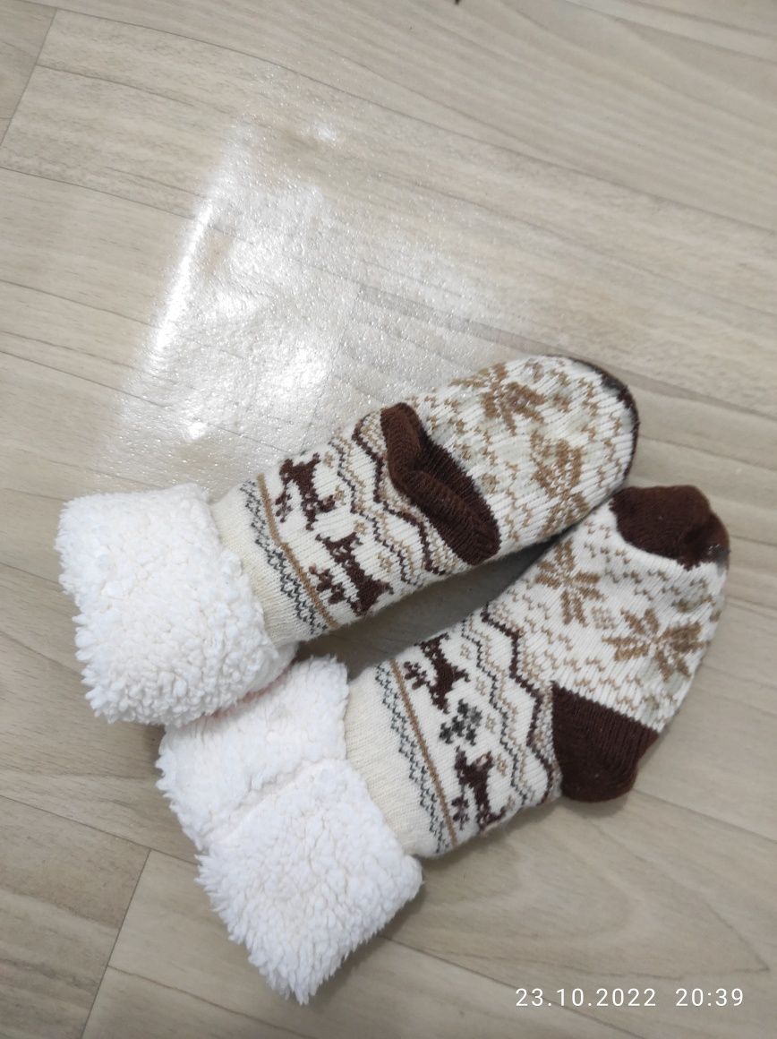 Пакет Зимова шапка для хлопчика дівчинки, теплі шкарпетки