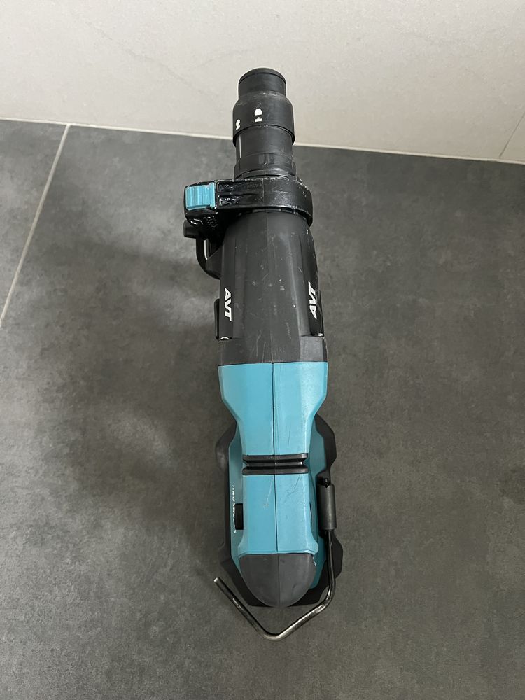 Безщітковий Акум.перфоратор Makita DHR 281 36V