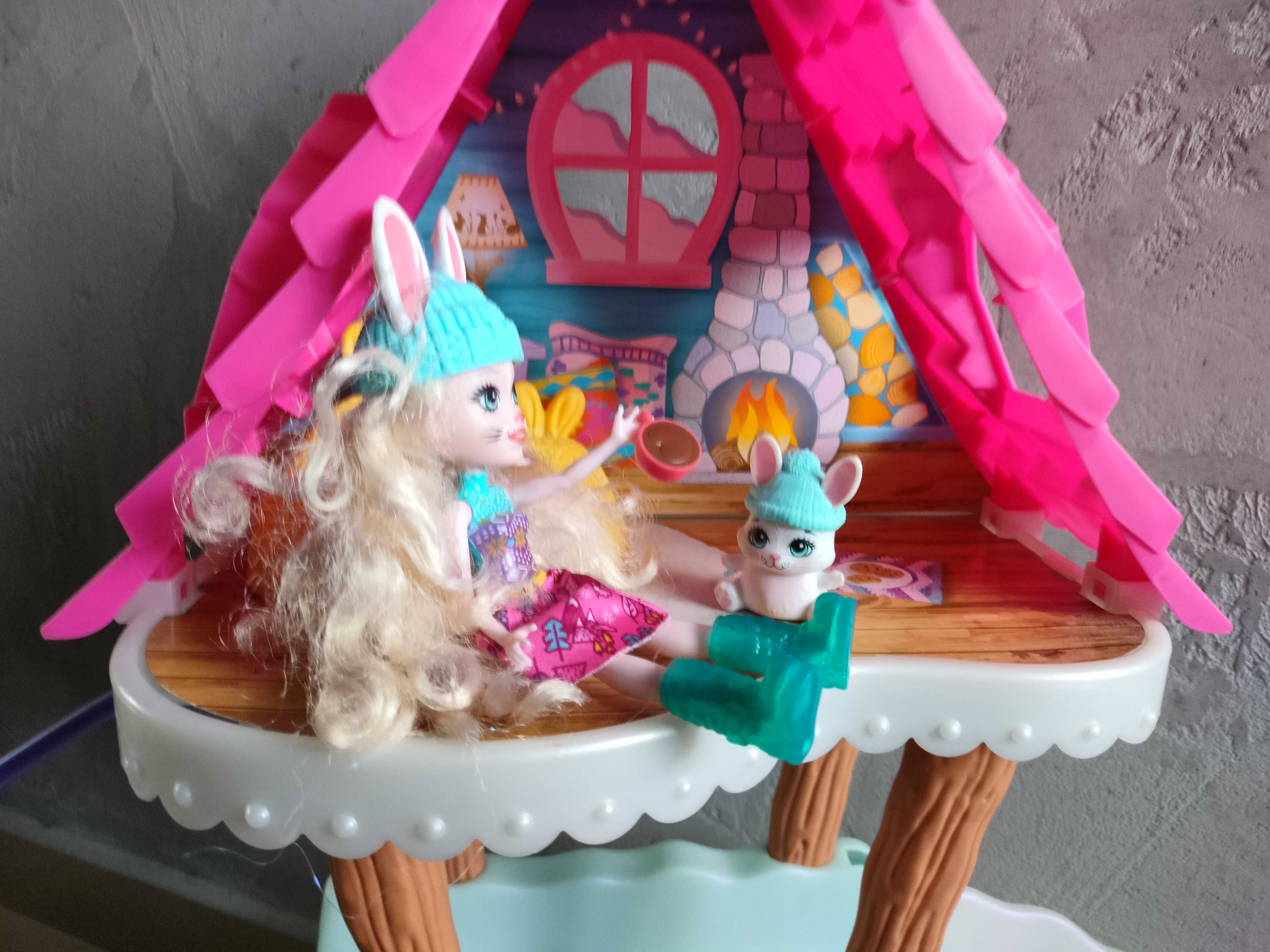 Zimowy domek Enchantimals