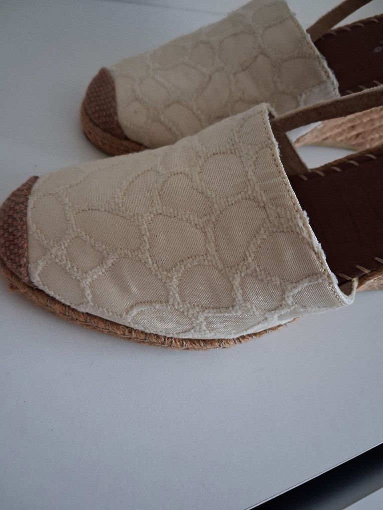Buty letnie espadryle na koturnie stabilne r 37
