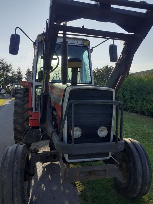 Ciągnik Massey Ferguson 699