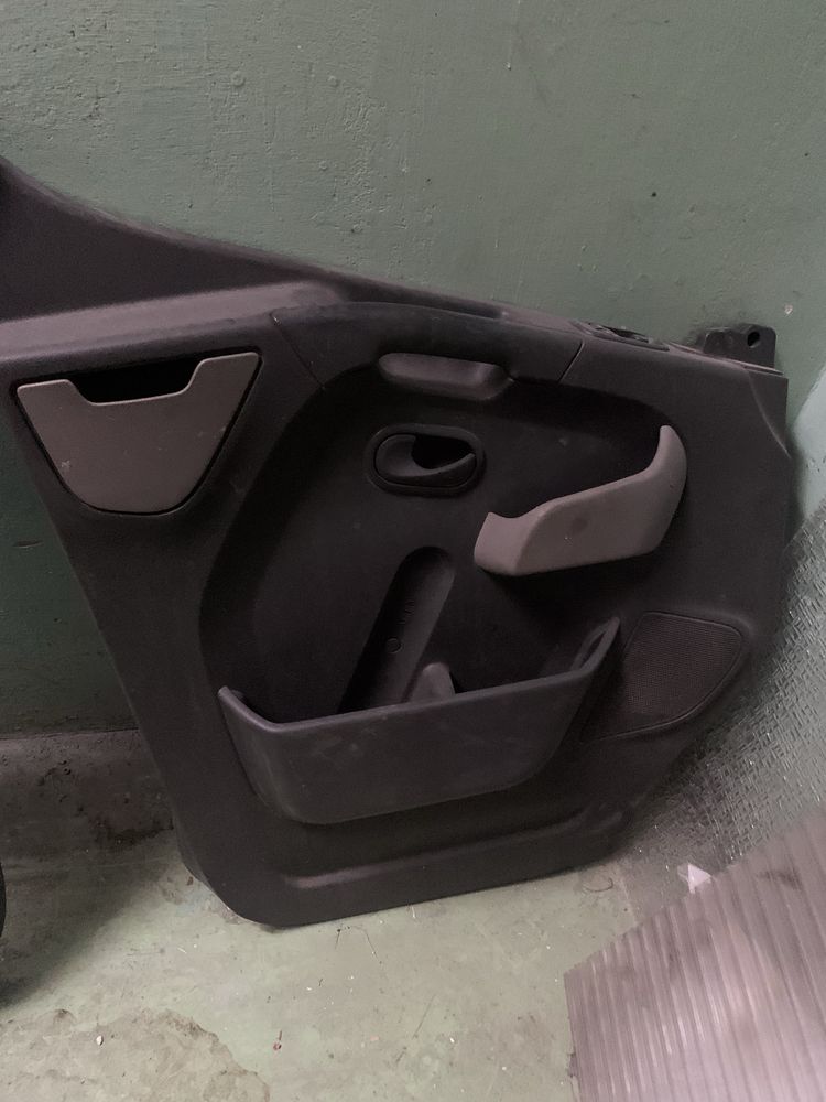 Tapicerka boczek klamka uchwyt Renault Master 3,Opel Movano B 2010-