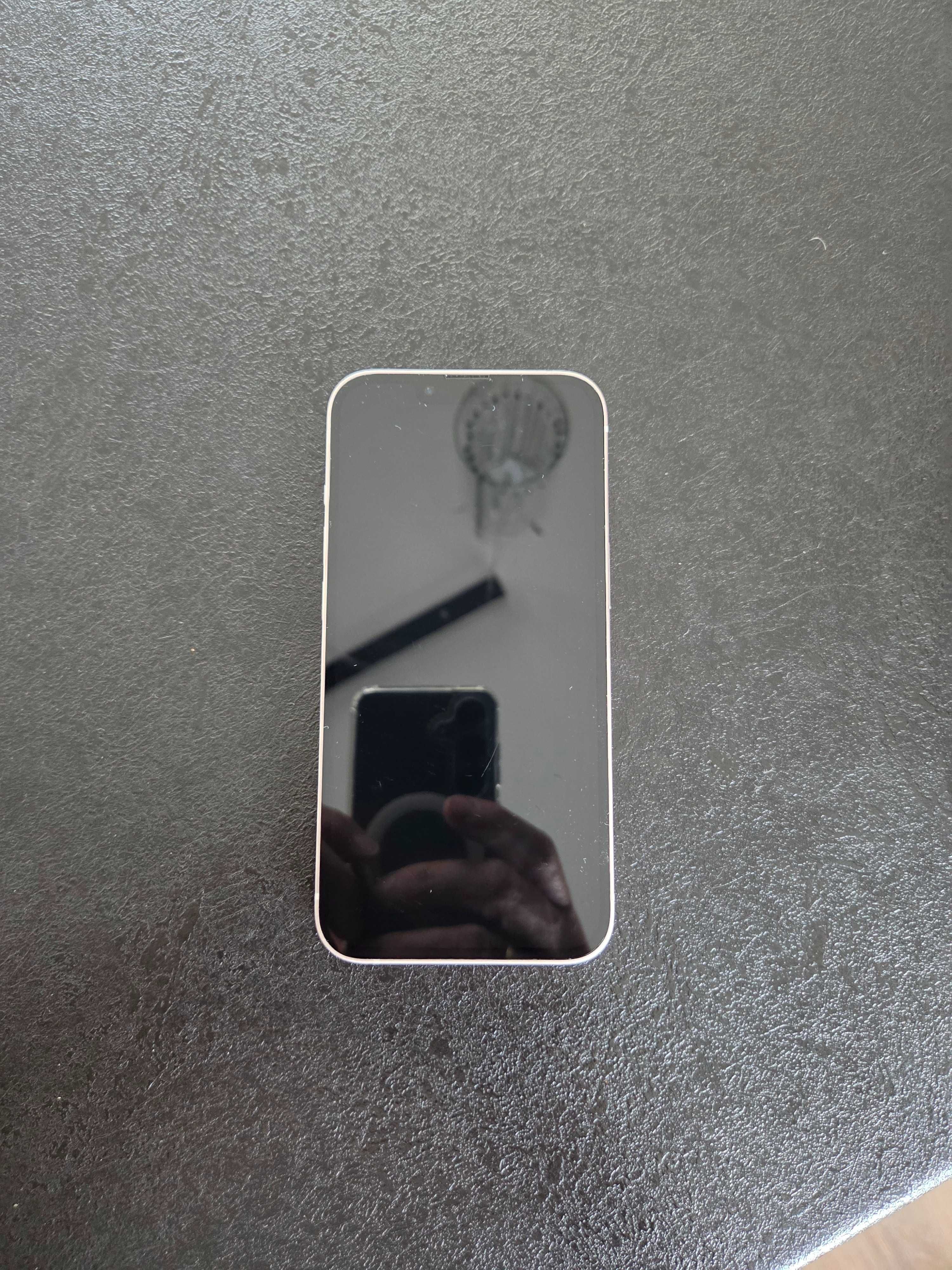 Sprzedam iPhone 13 128GB
