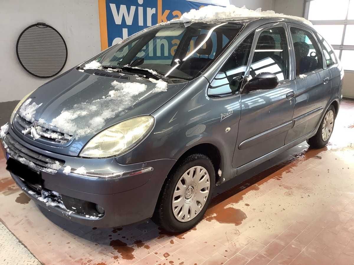 Citroen Xsara Picasso 2010 hak , benzyna, niski przebieg, zadbany stan