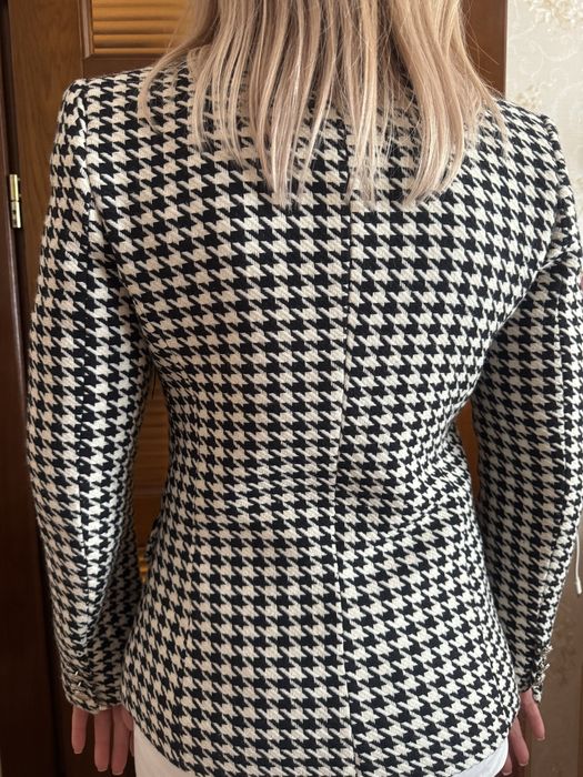 Піджак з шортами весняний.