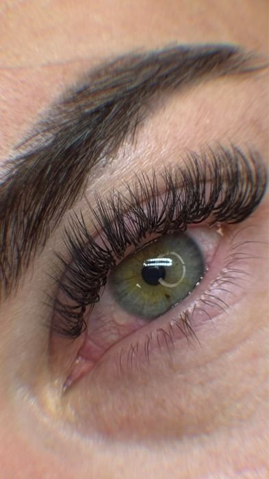 Нарощування вій , ламінування брів