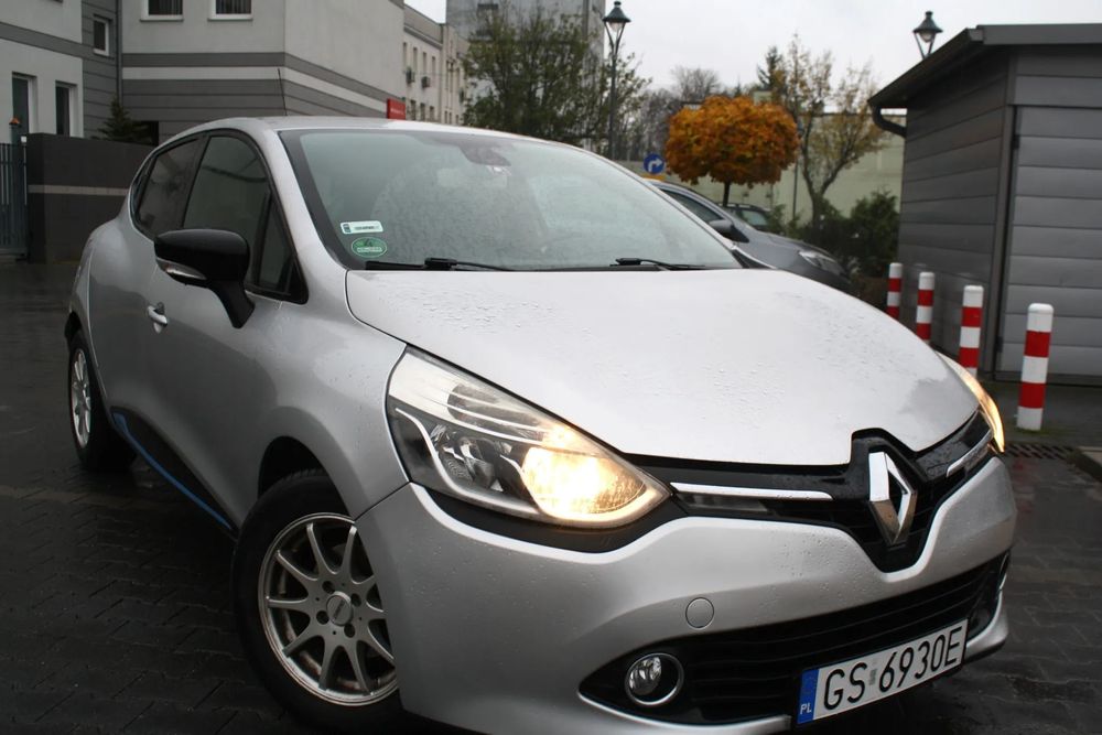 Renault Clio Limited Napoli